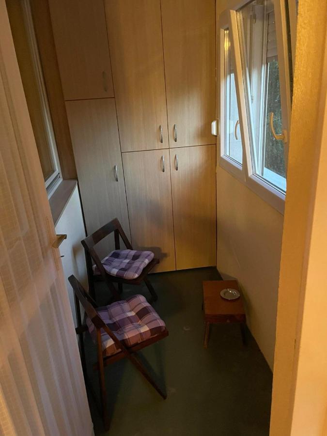 Lolly Apartment Karlovac Exteriör bild